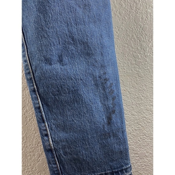 Levi’s 501 Straight Leg Raw Hem Wear & Tear Jeans - Picture 16 of 16